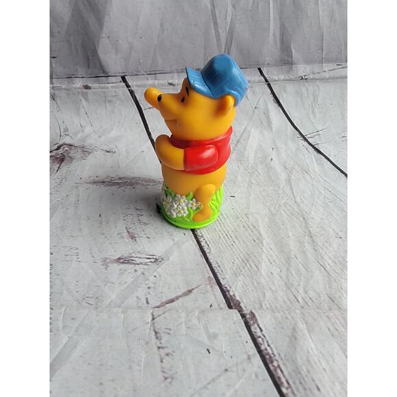 1994 Disney Mattel Winnie The Pooh Train Conductor 4 1/2" TALL Doesn't Work - Picture 3 of 6
